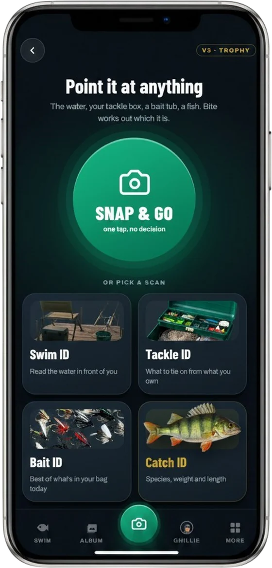 The scan hub: a large Snap and Go button, with Swim ID, Tackle ID, Bait ID and Catch ID beneath